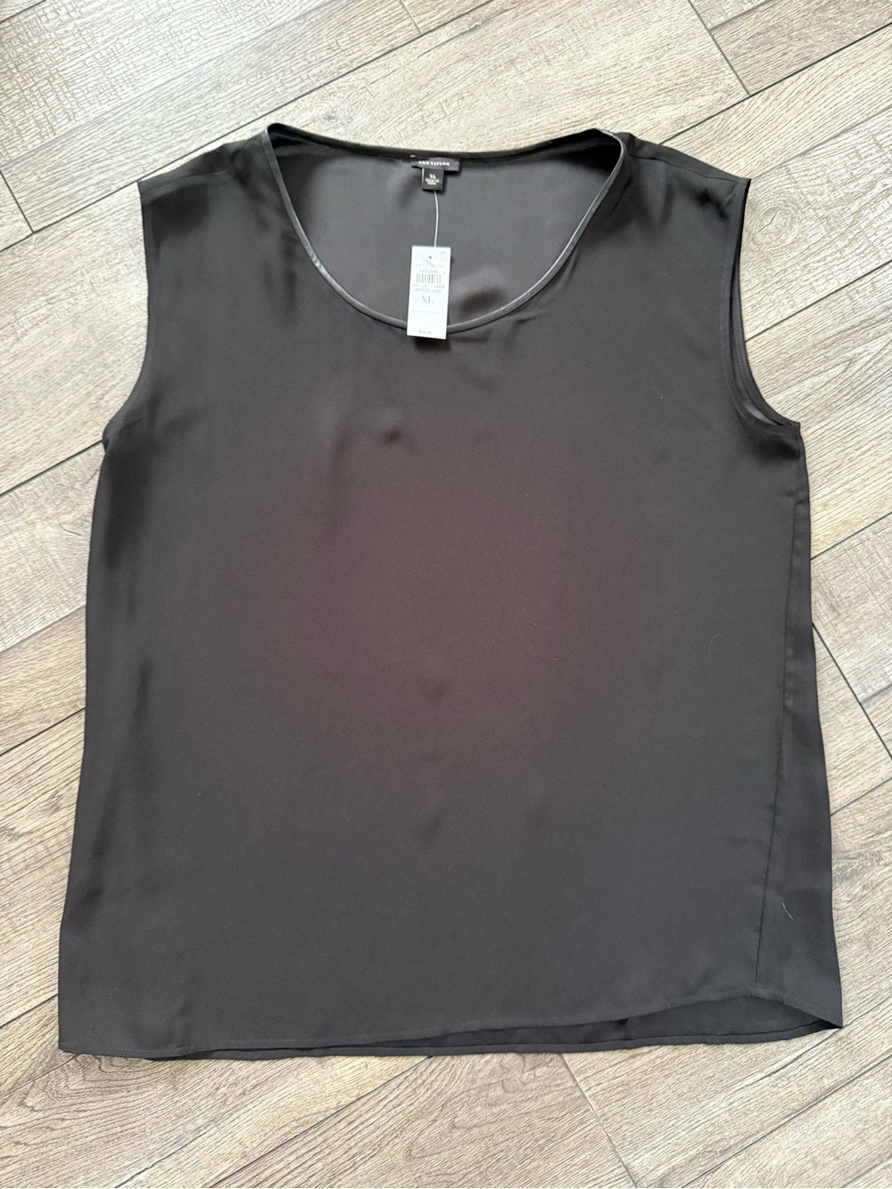 Ann Taylor Black Sleeveless Satin-Trim Shell Top